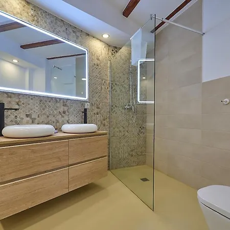 Alberic Waves * Valenza