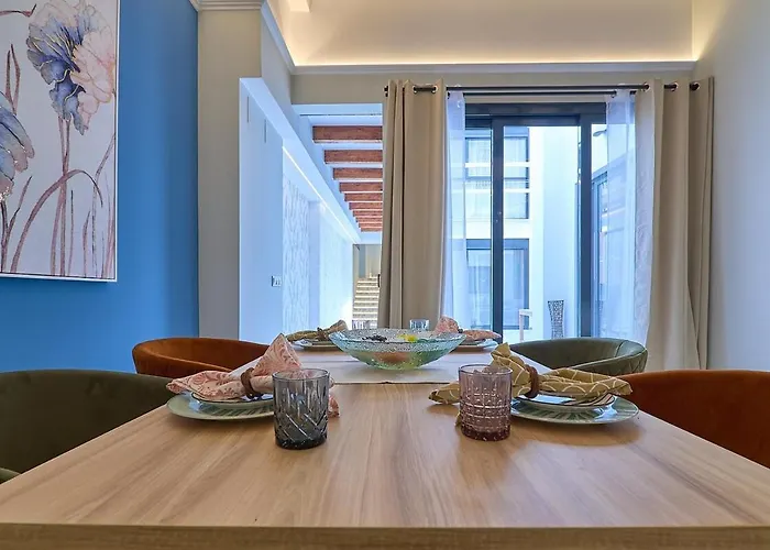 شقة Alberic Waves