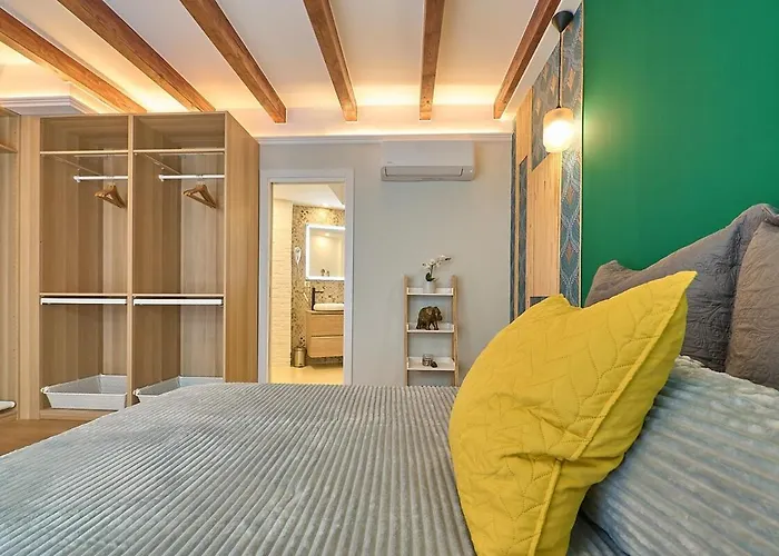 Alberic Waves شقة *